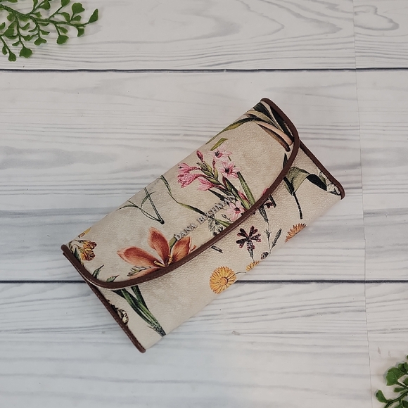 Dana Buchman Handbags - Dana Buchman Floral Print Clutch Wallet